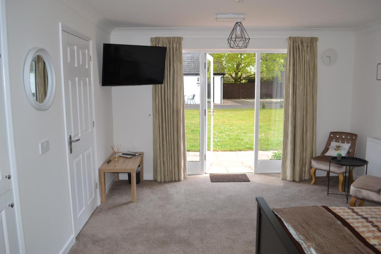 Number 6 - Lytton Tree Lodge, Reydon, Southwold Экстерьер фото